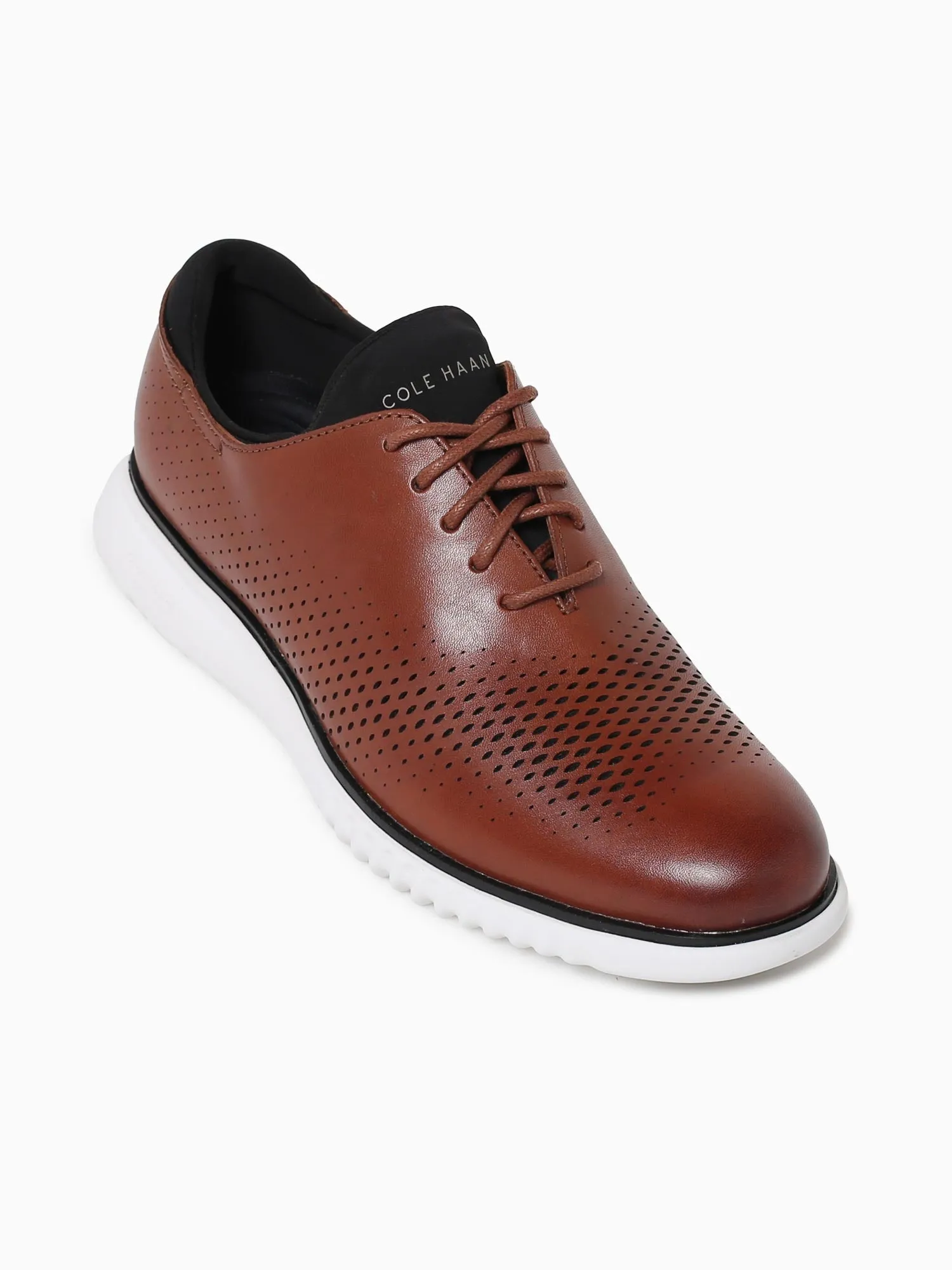 2.zerogrand Laser Wing Tip Tan Leather