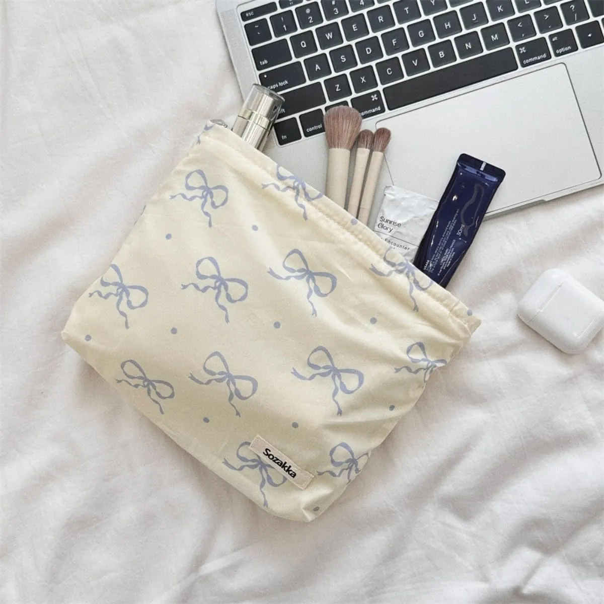 Aesthetic Makeup Bag Cosmetic Bags for Women and Girls, Large Capacity Canvas Travel Makeup Organizer Bag Zipper Pouch (Check bow purple)
