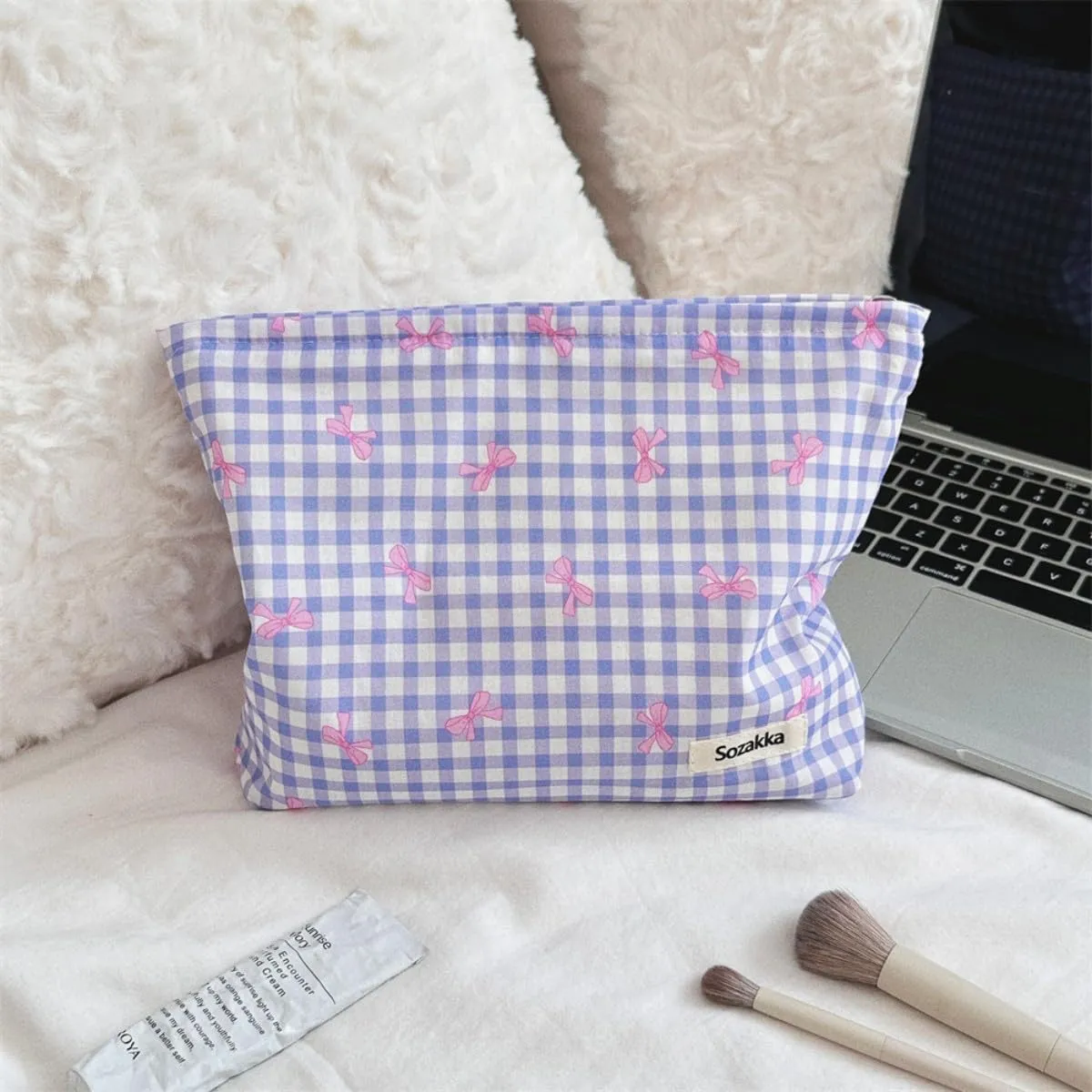 Aesthetic Makeup Bag Cosmetic Bags for Women and Girls, Large Capacity Canvas Travel Makeup Organizer Bag Zipper Pouch (Check bow purple)