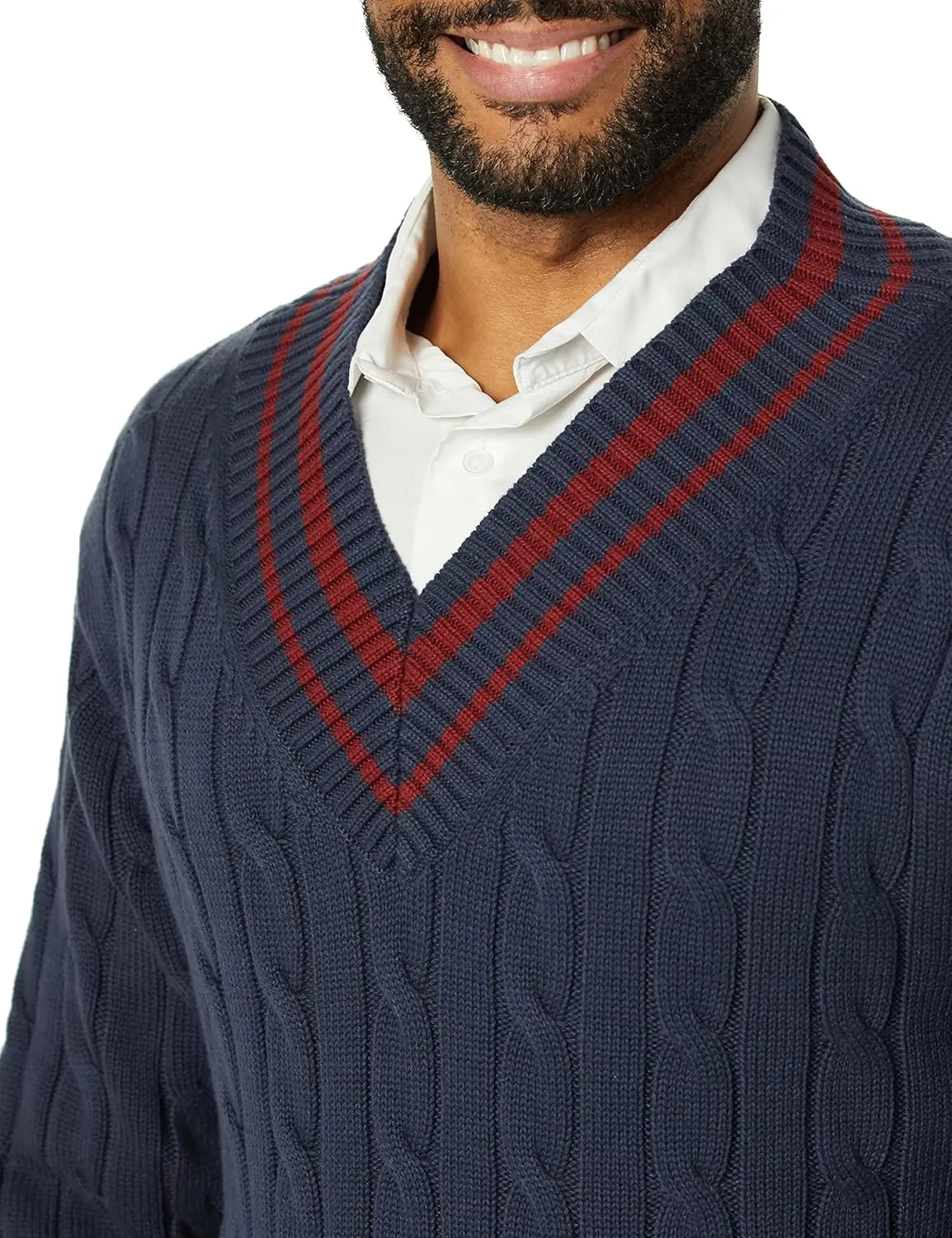 Amazon Essentials Men's Cable Knit V-Neck Sweater