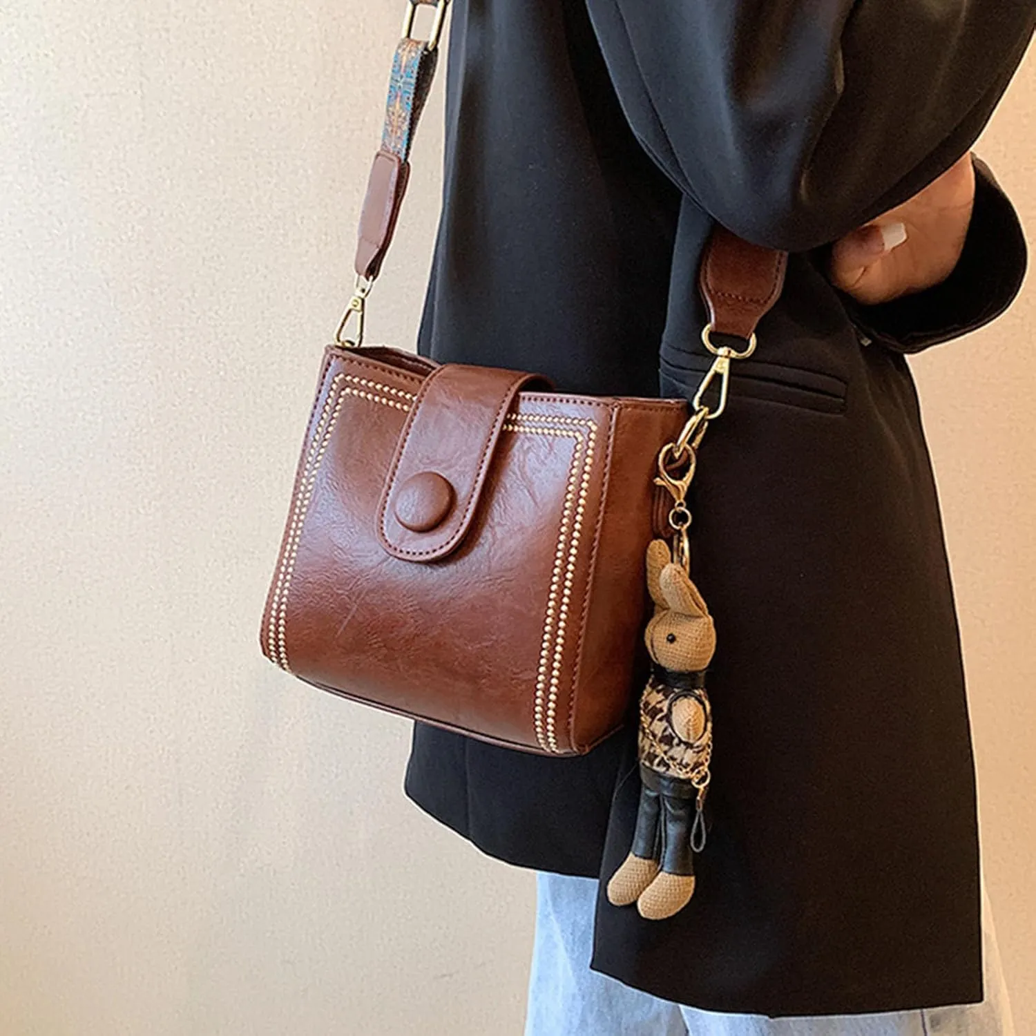 Bucket Bag, Vintage Crossbody Bag with Adjustable Wider Shoulder Strap, with Cute Rabbit Pendant.