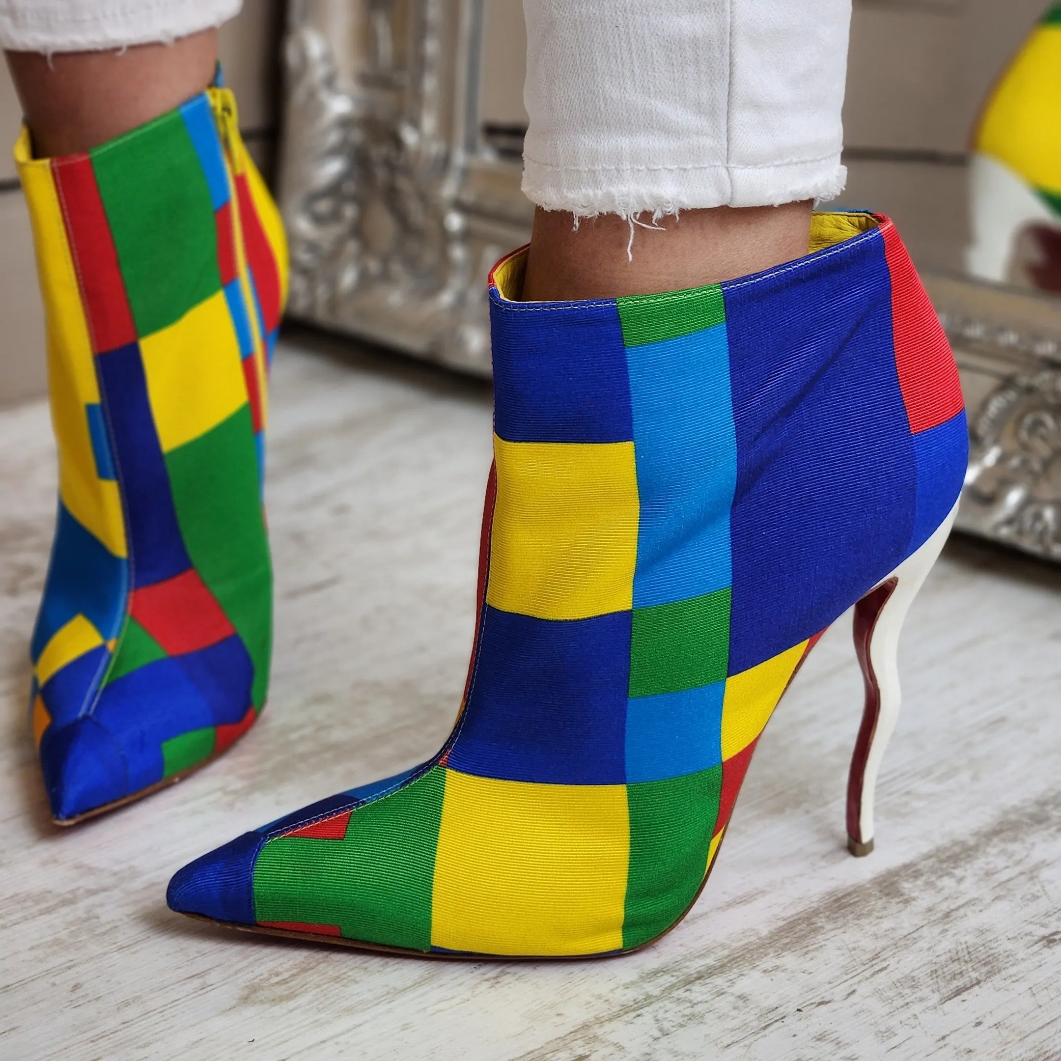 CHRISTIAN LOUBOUTIN SO KATE WAWY HEEL BOOTS EU 41/ UK 8