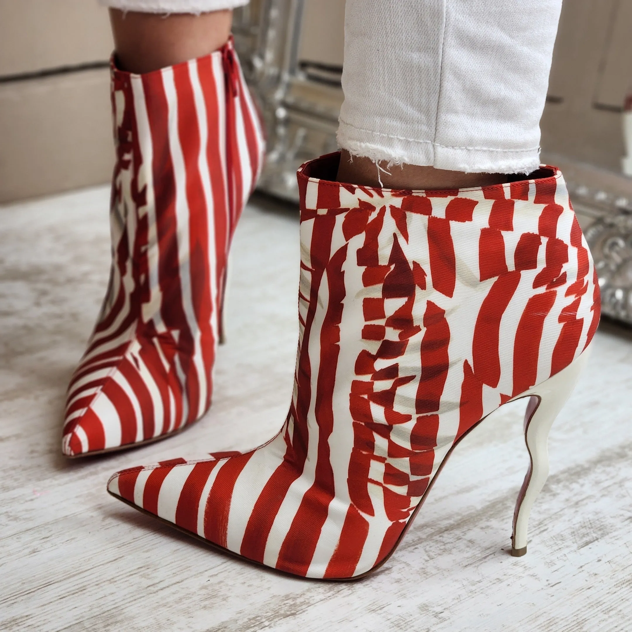 CHRISTIAN LOUBOUTIN STRIPED SO KATE WAWY HEEL BOOTS EU 41/ UK 8