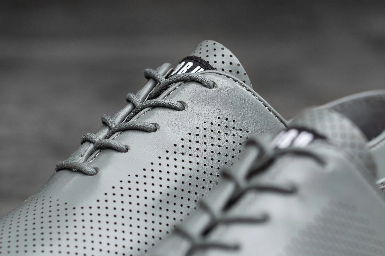 GREY LEATHER DRESS SHOE (WOMEN'S)