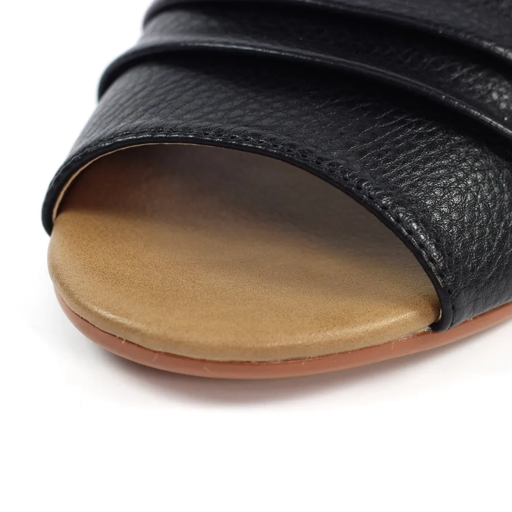 Jaden Leather Sandal - Black
