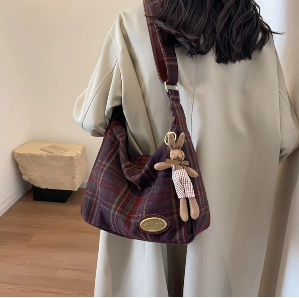 Plaid Purses for Women - Wool Handbag with Pendant, Hobo Shoulder Bag and Tartan Fabric Clutch (Red)