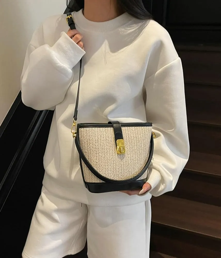 Straw Crossbody Bags for Women Top Handle Bag Beach Purse Straw Purse Fashion Vacation Handbags Bucket Bag Satchel