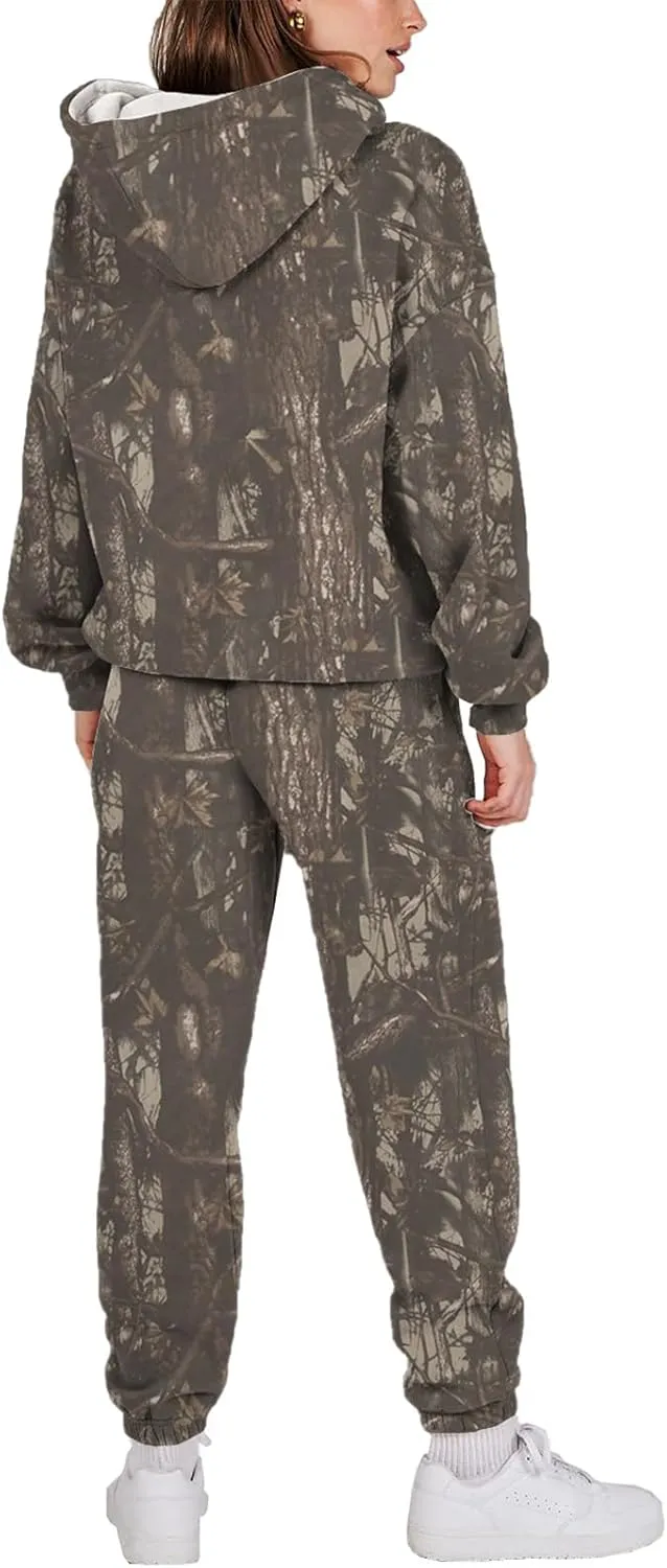 Sweatsuits for Women Set 2 Piece Camo Hoodie Long Sleeve Crewneck Camo Sweatshirt Wide Leg Sweatpants Fall Outfits