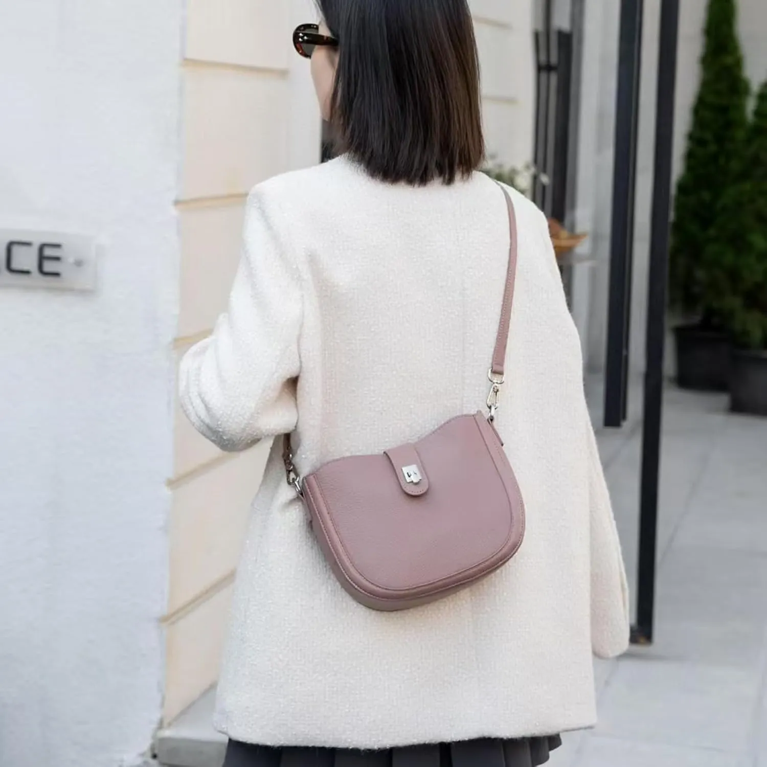 Underarm saddle bag for Women,vegan genuine shoulder bag,Trendy crossbody bag,purse.