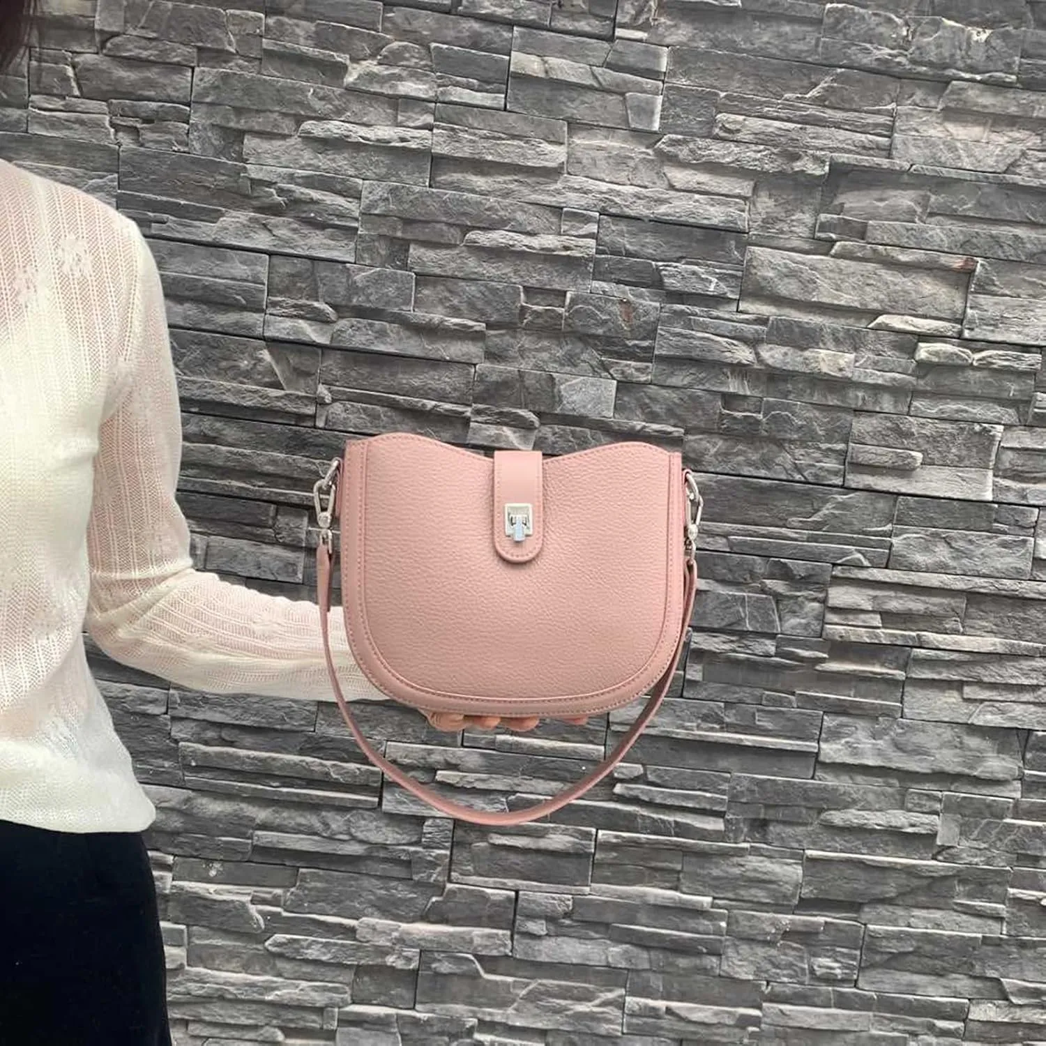 Underarm saddle bag for Women,vegan genuine shoulder bag,Trendy crossbody bag,purse.