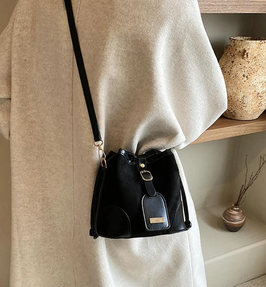 Vintage Suede Bucket Bag Women Mini Leather Crossbody Bag Fall Winter Hobo Handbag Causal Shoulder Bag with Removable Strap