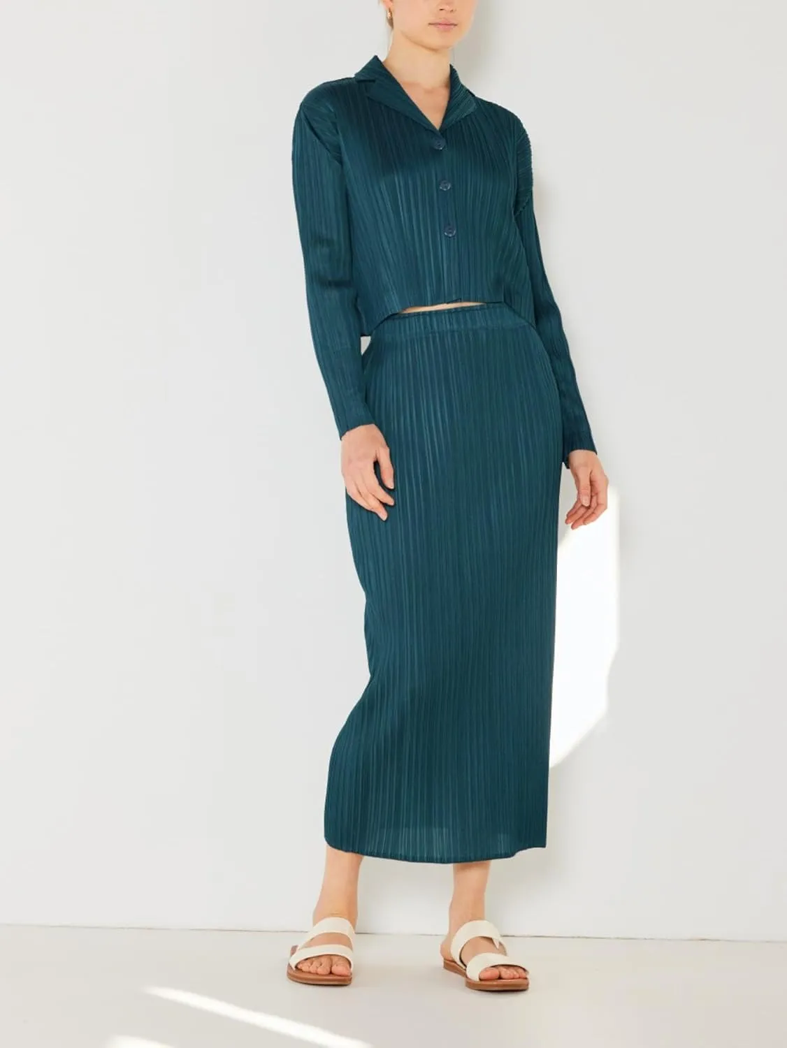 Women's Casual Pencil Skirt Elegant Pleated Midi Skirt Deep Green High-Waist Lightweight Fabric Relaxed Fit Perfect